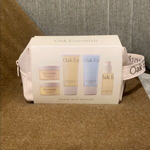 Oak Esentials by Jenna Travel Body Routine